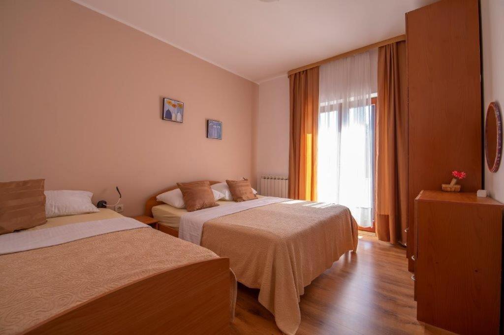Apartmani Stefano Labin  Esterno foto